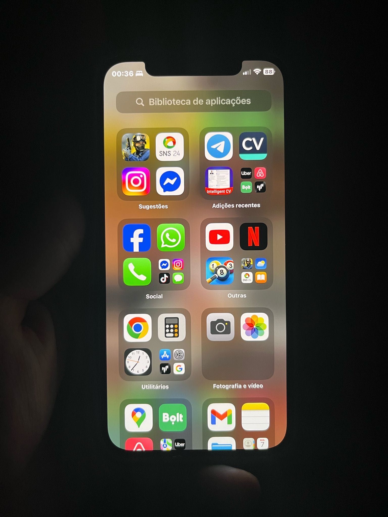 iPhone 12  64 gb