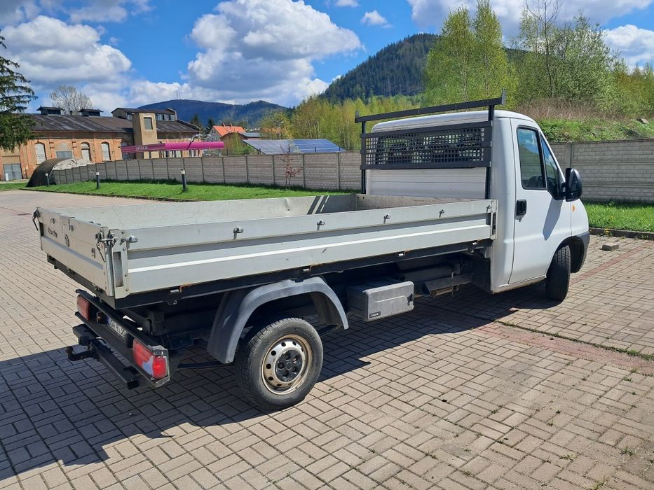 Tani transport ,wywrotka , wywóz rzeczy na Pszok, uslugi transportowe