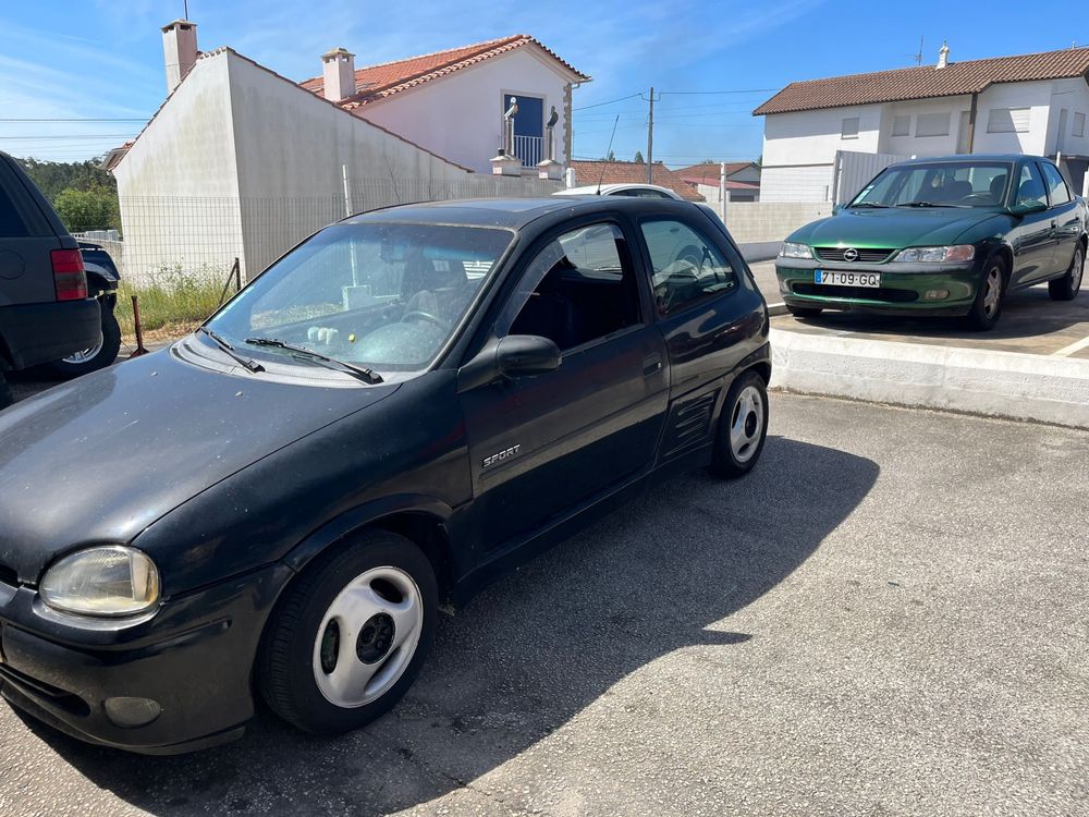 Opel        1250€