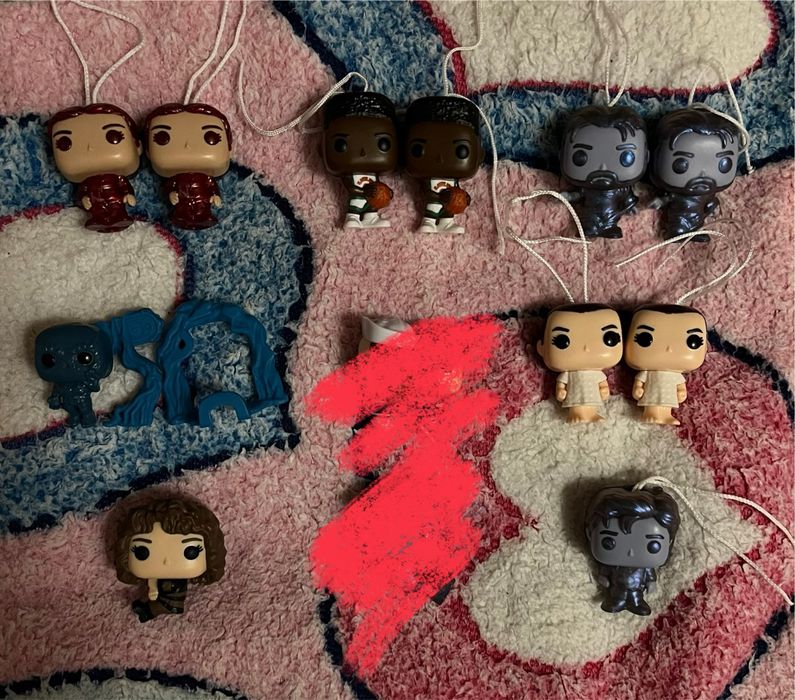 Обмін іграшки Кіндер Джой «Дивні дива»