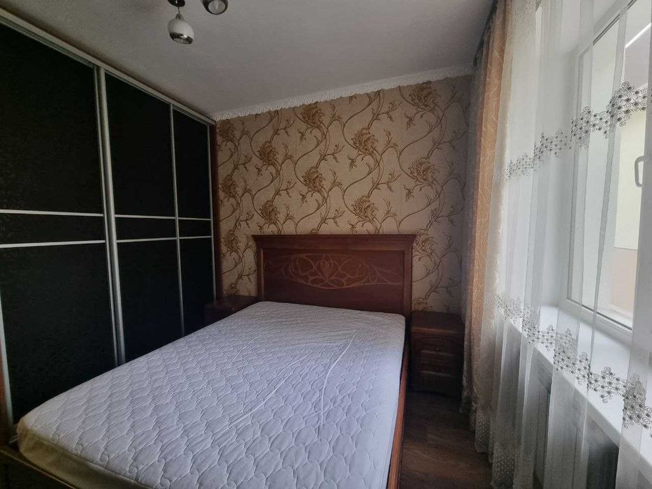 Оренда 2к квартири район Центрального парку!