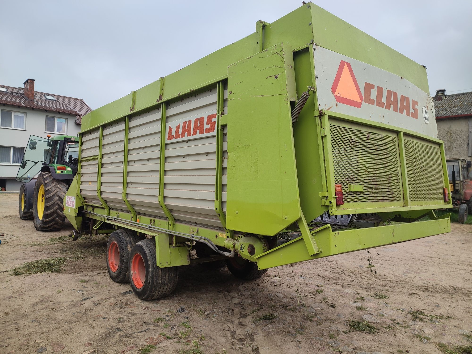 Przyczepa Claas sprint 445
