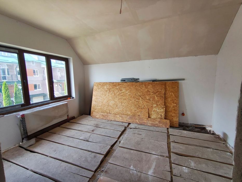 Продаж Чудового будинку по вул. Микулинецькій