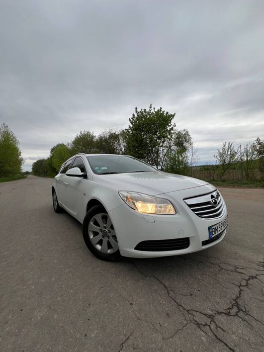 Opel insignia у відмінному стані