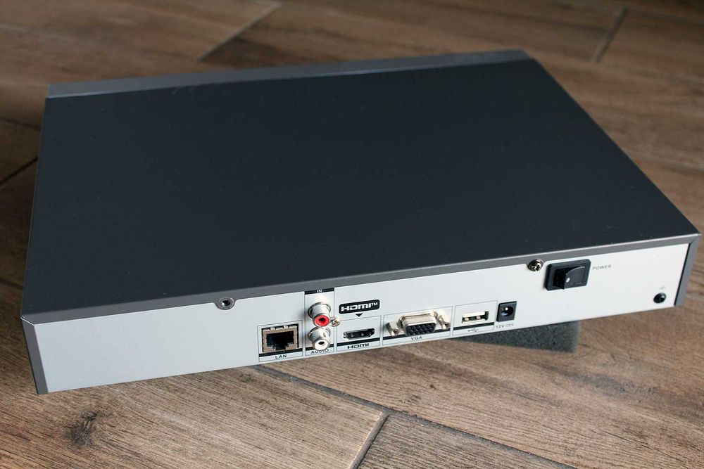 8 канальный видеорегистратор Hikvision DS-7608NXI-K1 (B) AcuSense