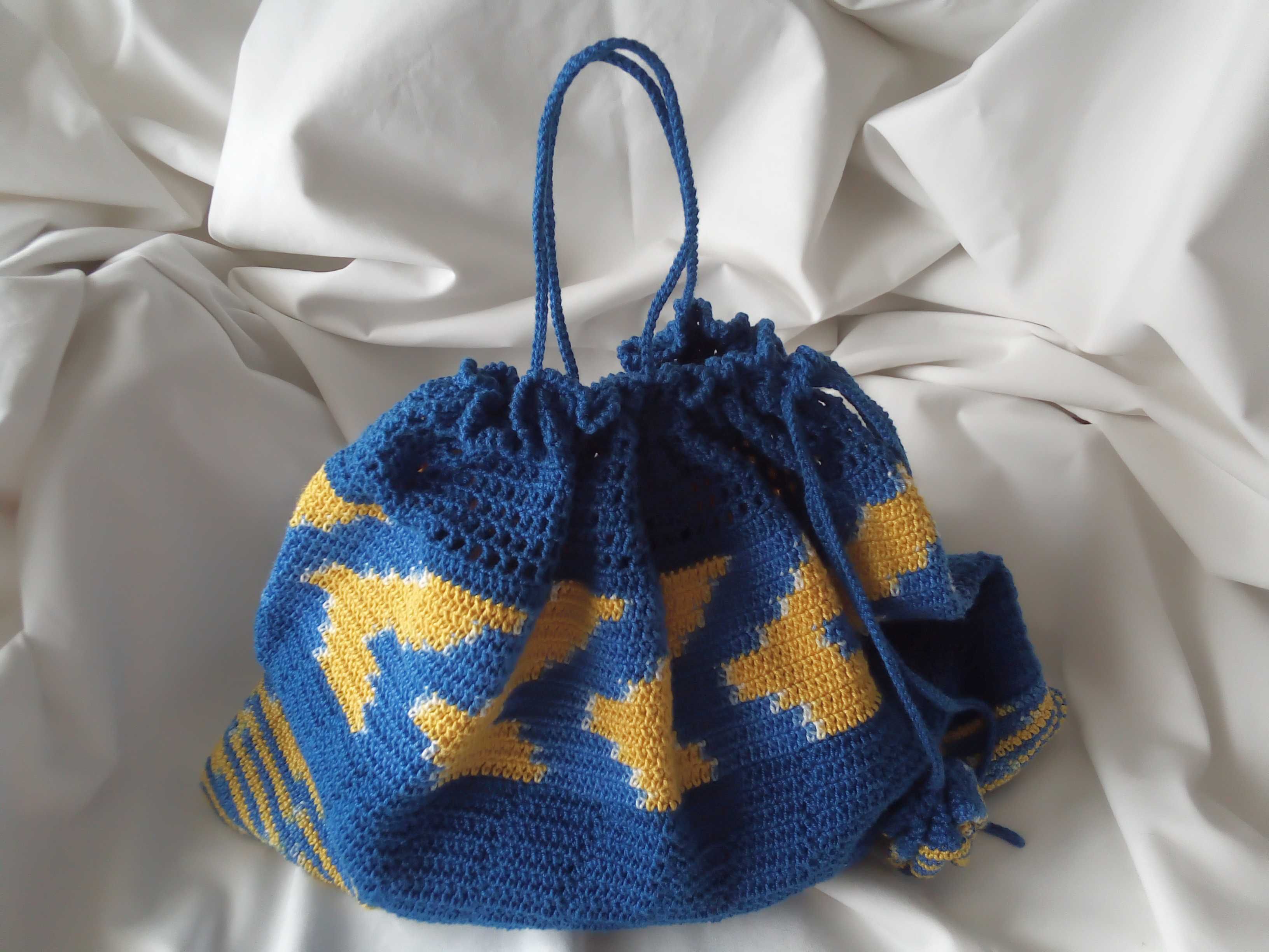 Bolsa em crochet