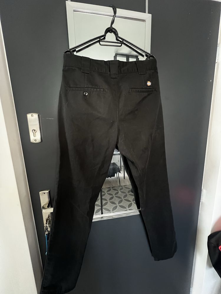 Czarne spodnie Dickies – Slim Fit, rozmiar W31/L34