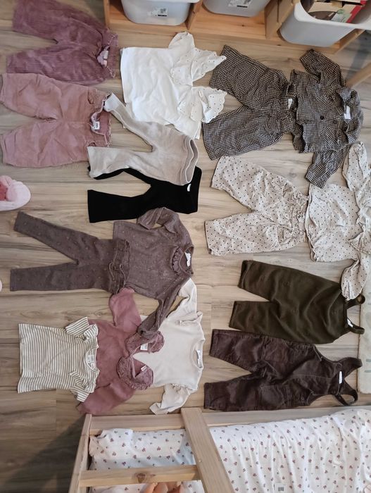 Vendo roupa bebé 1 ano e meio (86cm) da Zara, adquirida no  passado