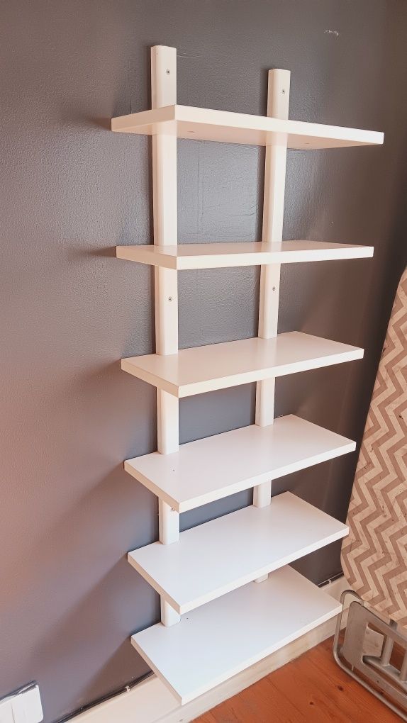 Parteleira de parede Ikea
