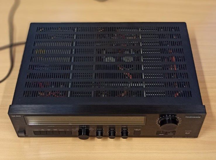 Підсилювач Telefunken HA 900 — легендарний німецький звук