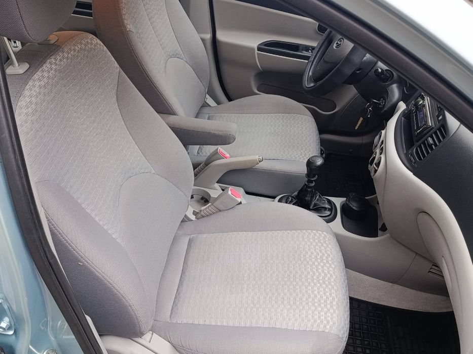 Hyundai Accent c оригинальным пробегом 100 т.км в хорошем состоянии