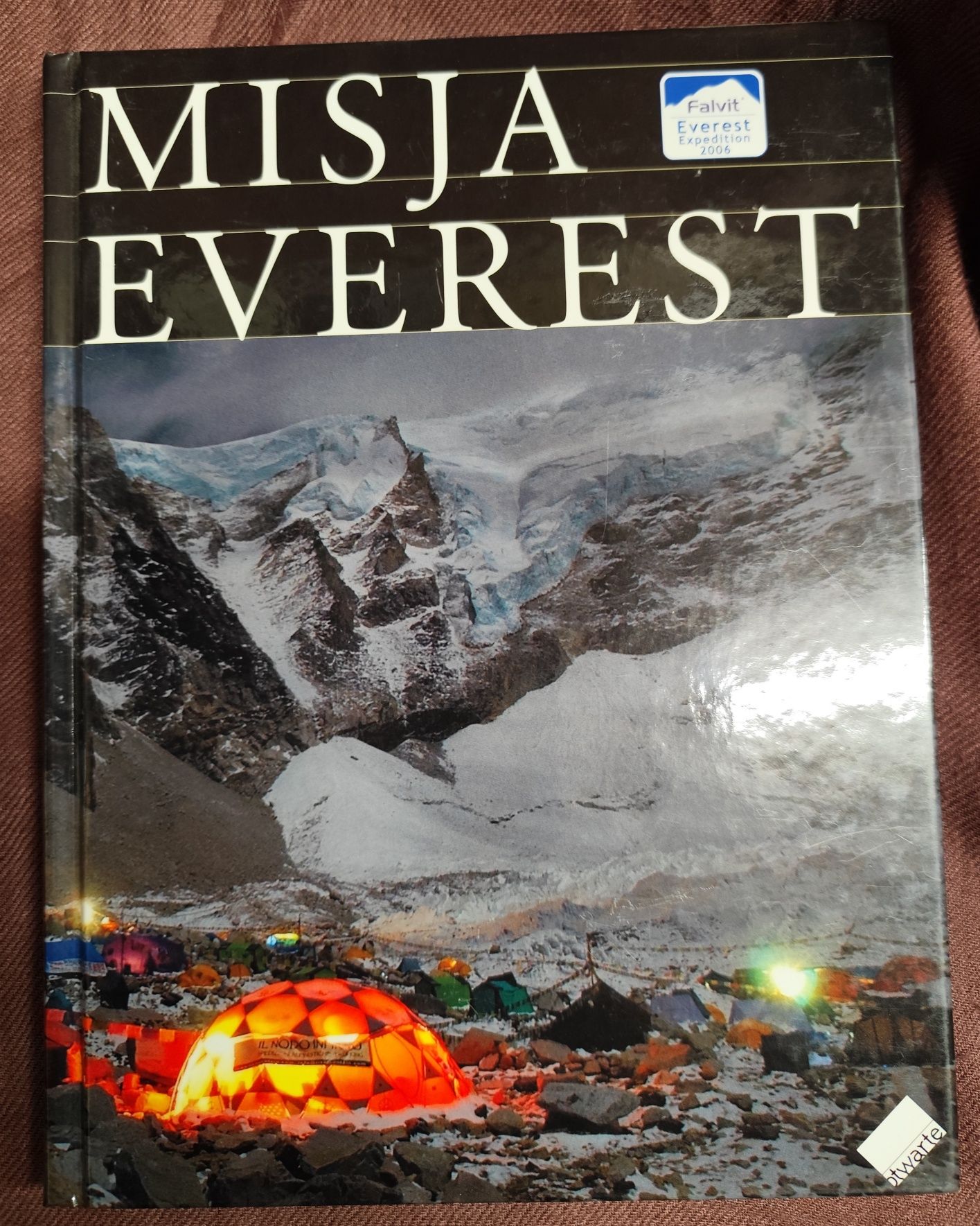 Misja Everest. Album fotoreportaż.  Falvit. Martyna Wojciechowska