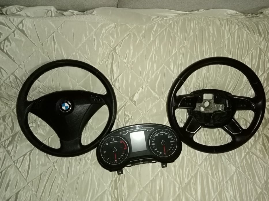 Vendo material ou troco por peças do meu agrado