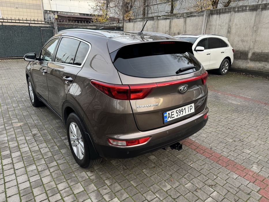 Kia Sportsge 2018 Офіційний