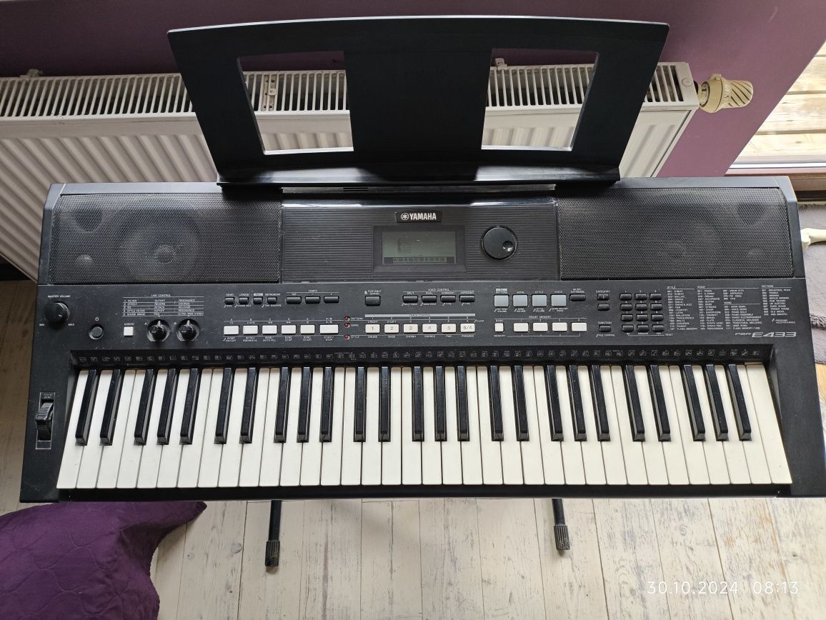 Yamaha  PSR-E433