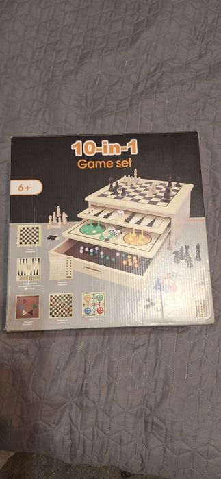 Gry planszowe 10-in-1 szachy, warcaby, chińczyk
