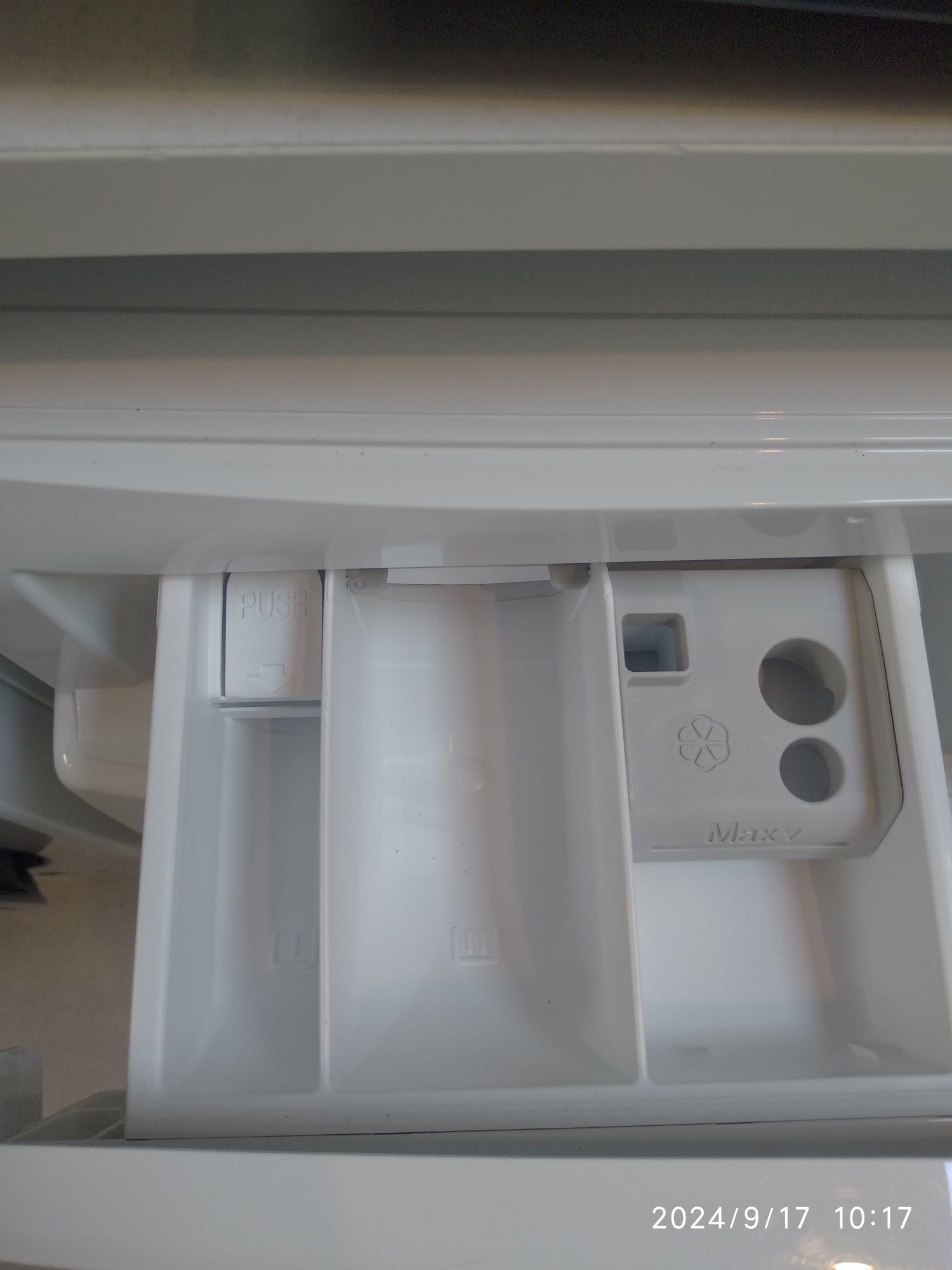 OUTLET Janki ul Wspólna 6 Pralka AEG L6FLG48SP