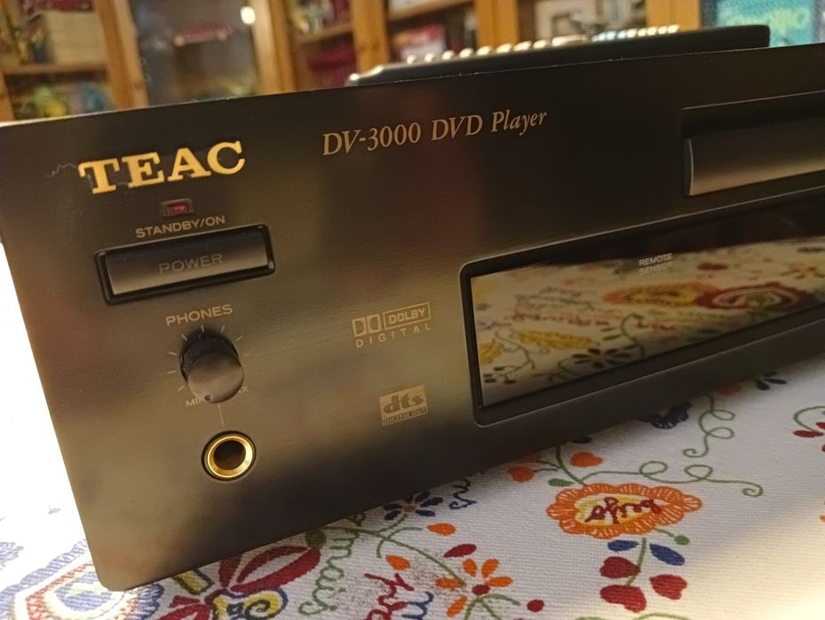 Leitor de DVDs TEAC