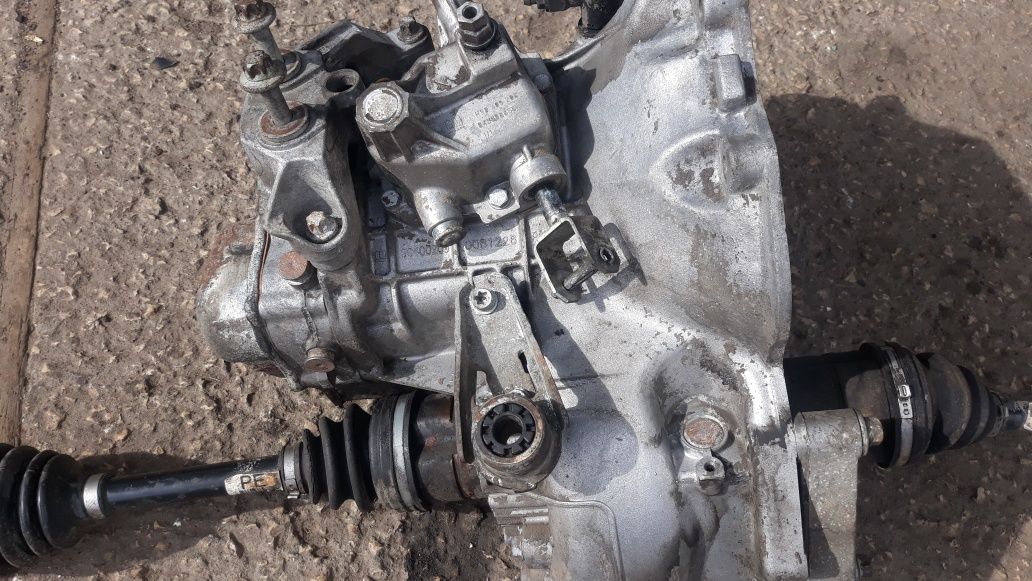 Opel Corsa C 1.0 12V, skrzynia biegów manualna