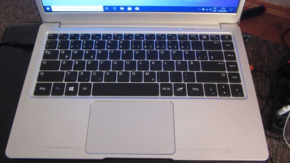 Ноутбук Trekstor Surfbook A13B. На запчастини.