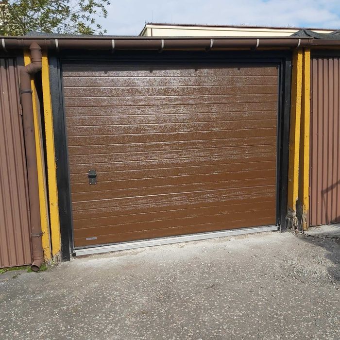 Garaż do wynajęcia – Katowice, okolice Prokuratury Okręgowej