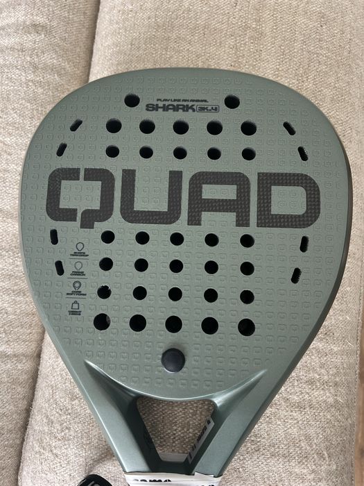 Quad Shark igual a nova