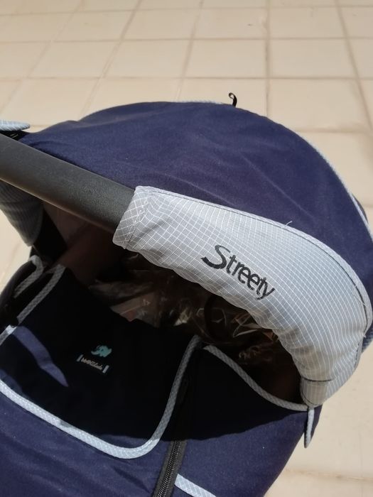 Trio BebeConfort Streety (estrutura com cadeira + ovo + alcofa)