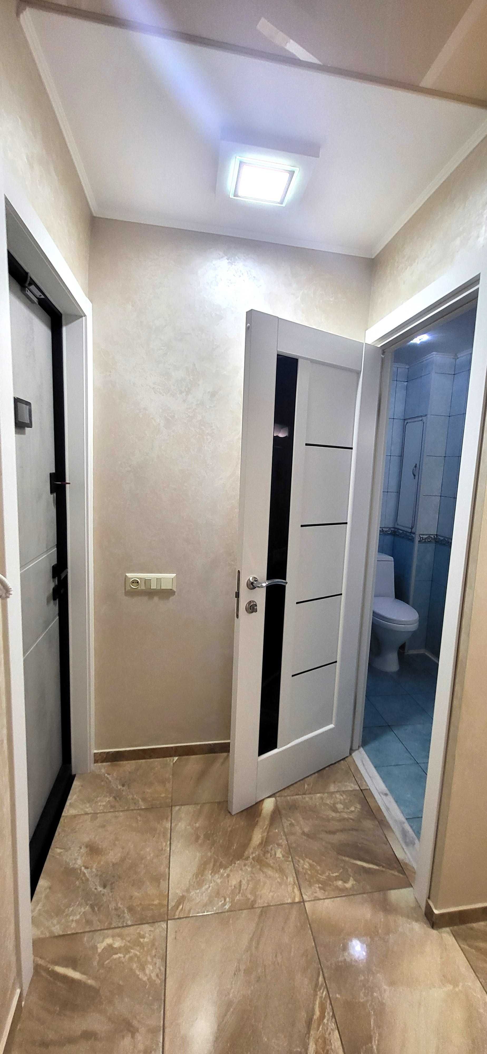 Продаж елітної 2-х к.кв. вул. Маліновського, буд. 42, ДРУГИЙ ПОВЕРХ.