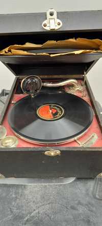 Stary kolekcionerski gramofon lata 50
