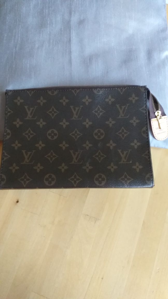 Kosmetyczka Louis Vuitton