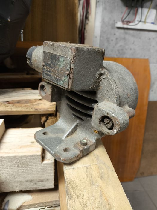 1973 Rok. Dzwoenk elektryczny ZWUS MADE IN POLAND