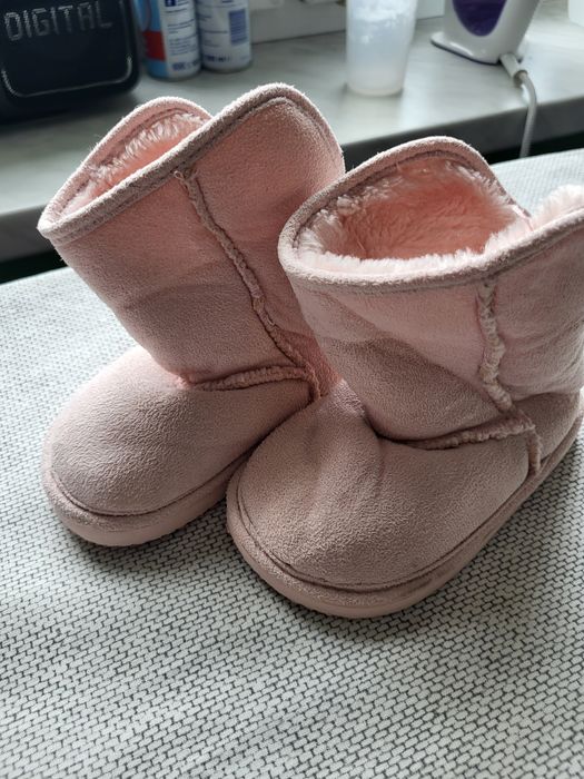 Buty dla dziewczynki rozmiar 22