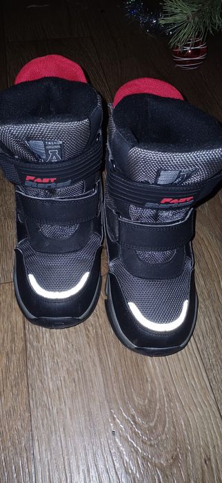 Дитяче зимове взуття