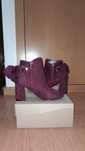 Botins Novos em camurça