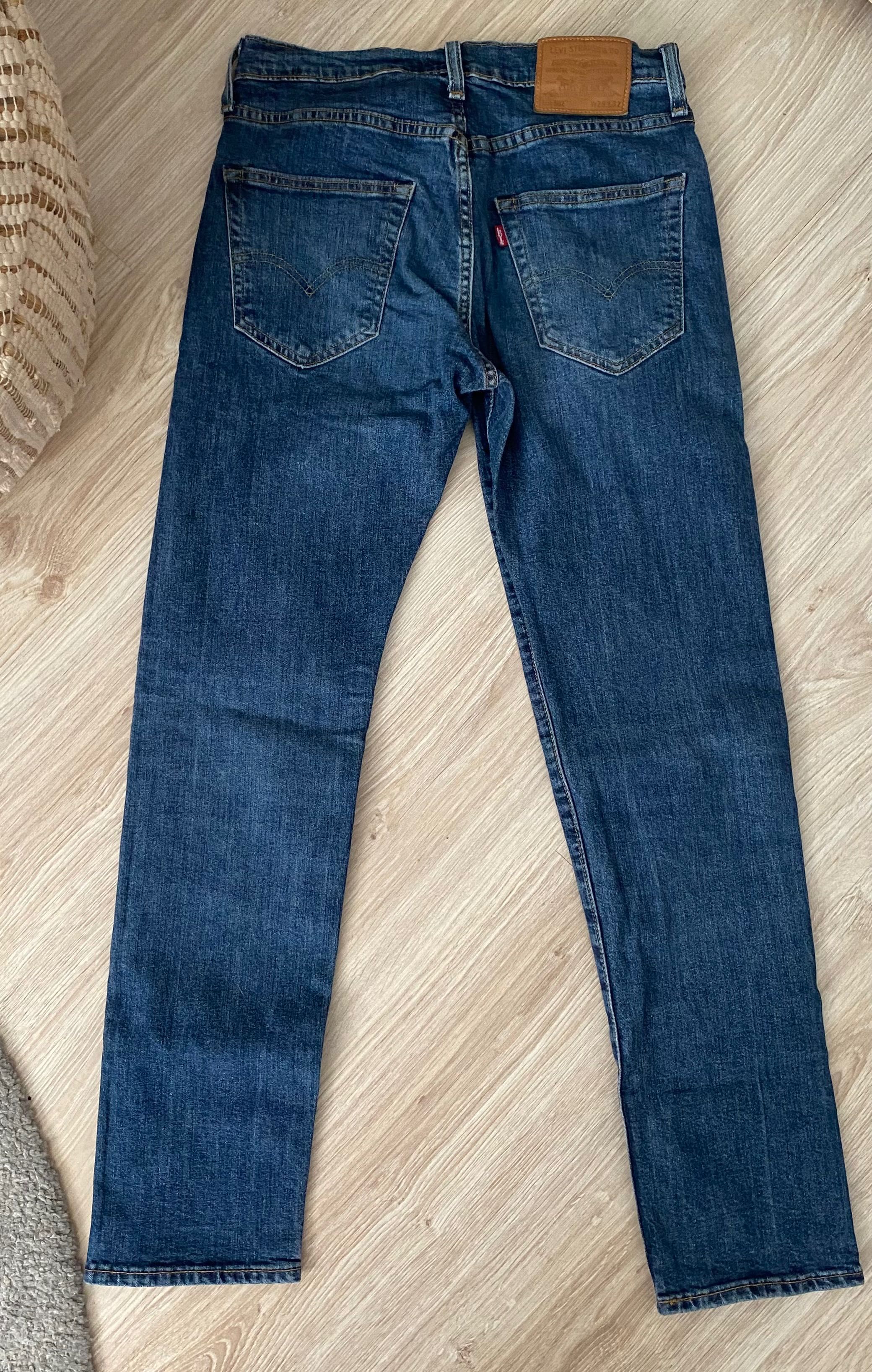 Spodnie damskie Levis