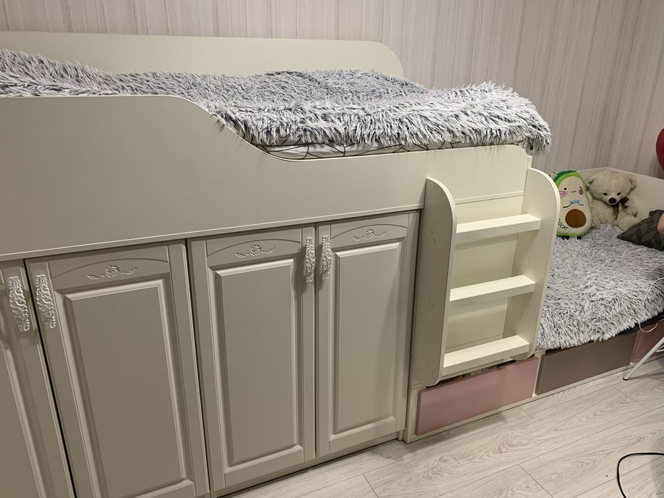 Меблі в дитячу кімнату для двох