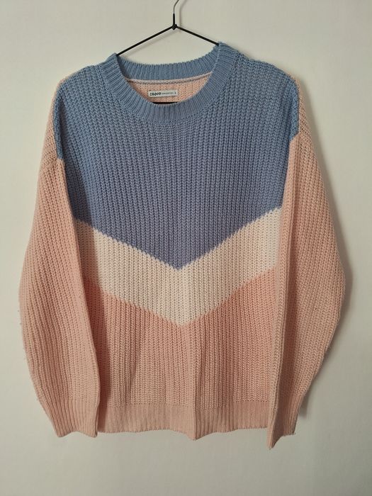 Kolorowy sweter s
