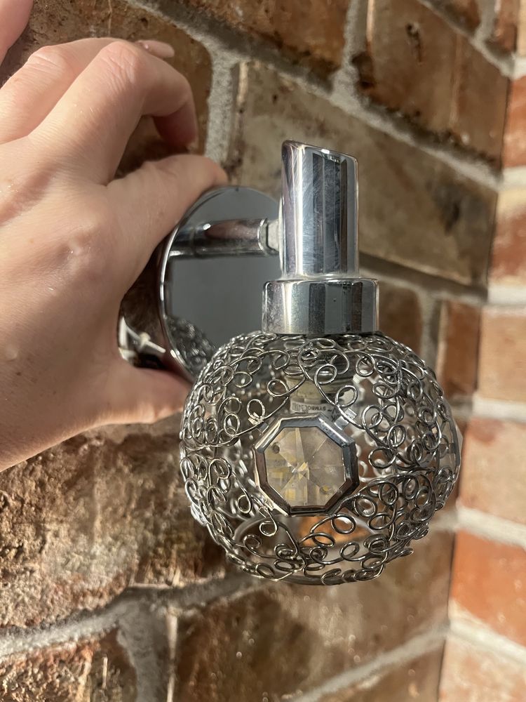 Kinkiet wewnętrzny srebrny ażurowy lampka boczna lampa