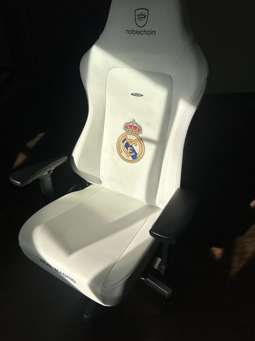 Cadeira NobleChair Nova