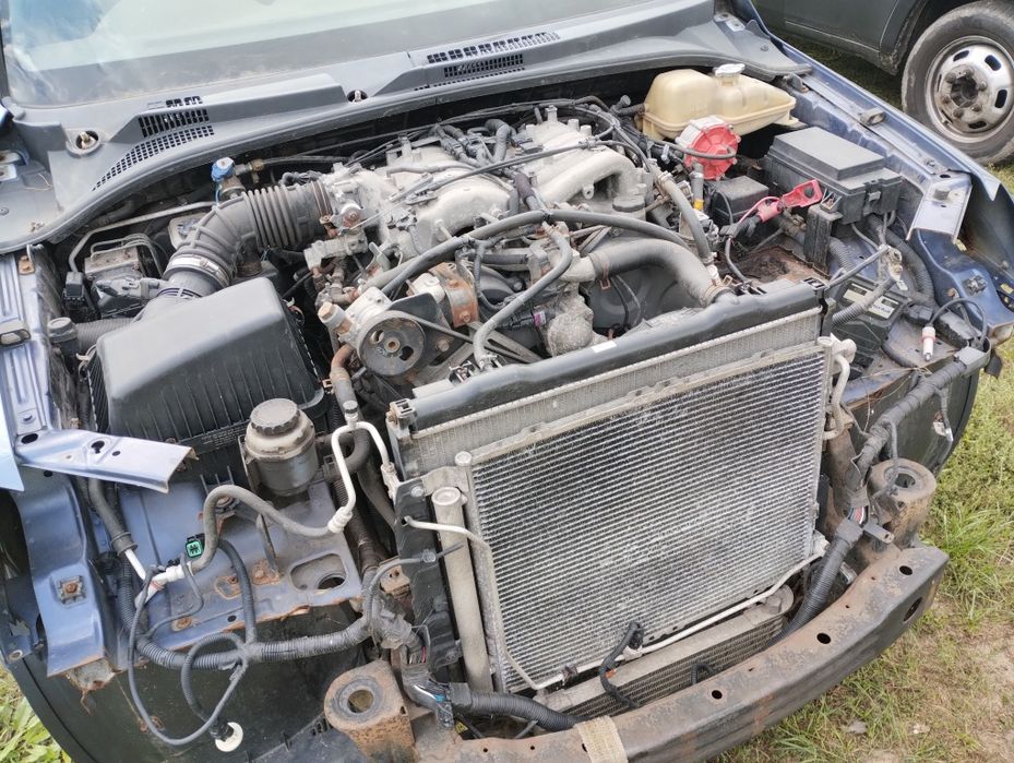 Kia Sorento 3.5 V6 całość lub części odpala