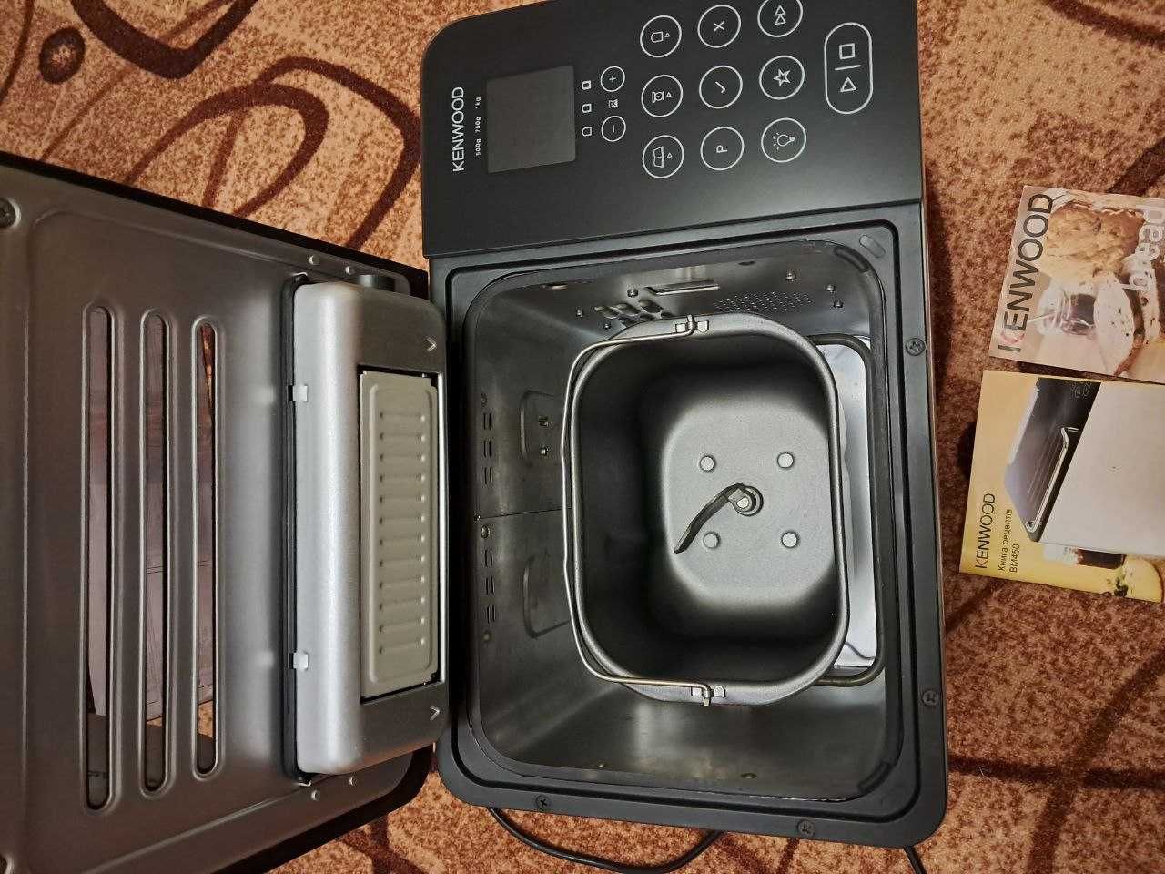 Хлiбопiч Kenwood BM450