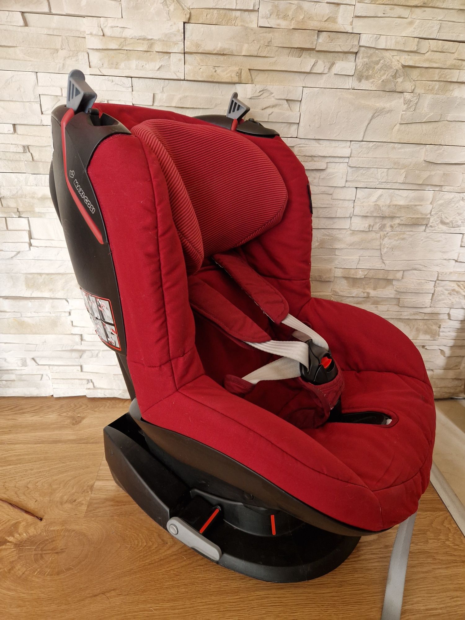 Fotalik samochodowy dla dzieci 9-18kg Maxi Cosi Tobi