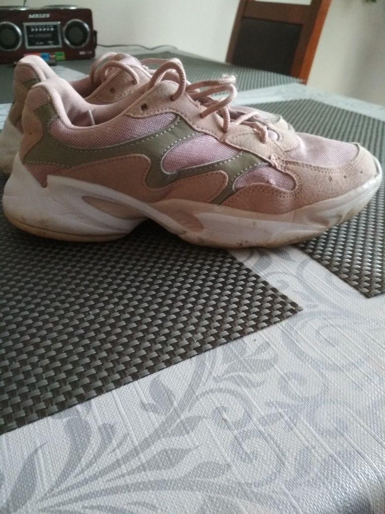 Buty dziewczęce 37