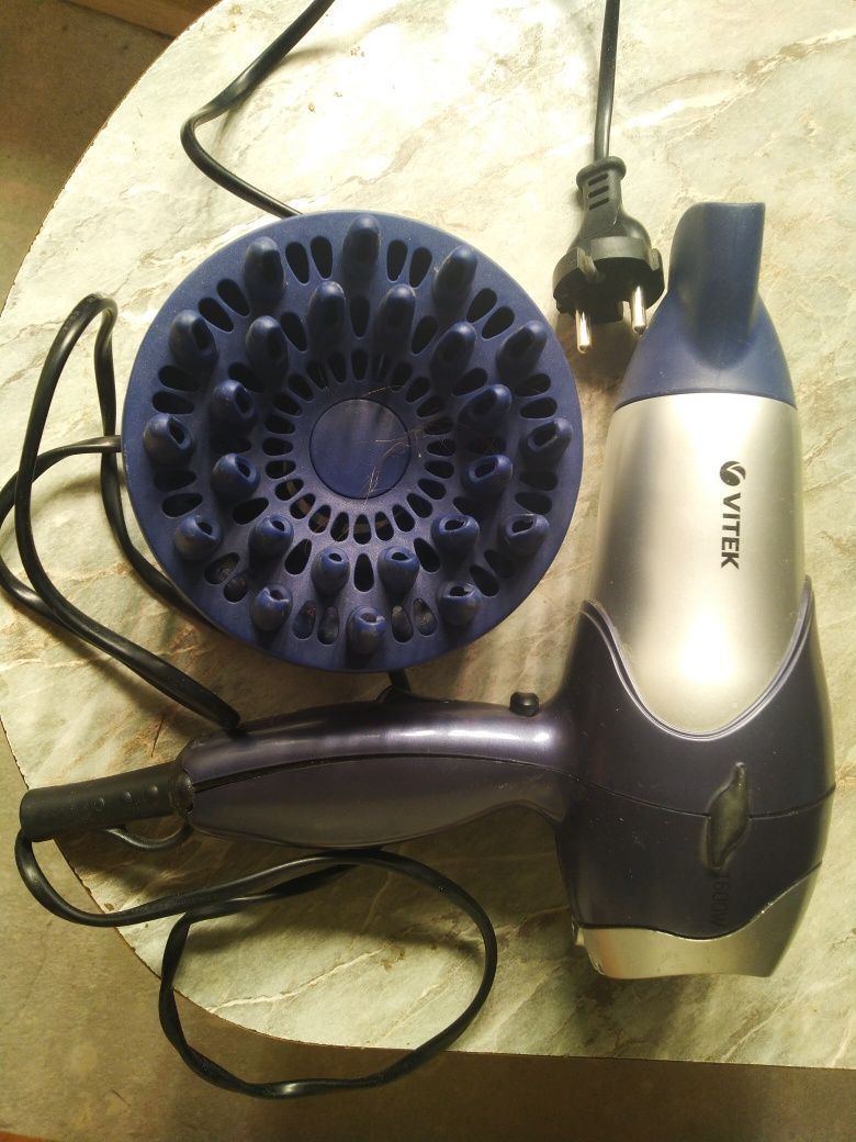 Фен vitek 1600ват