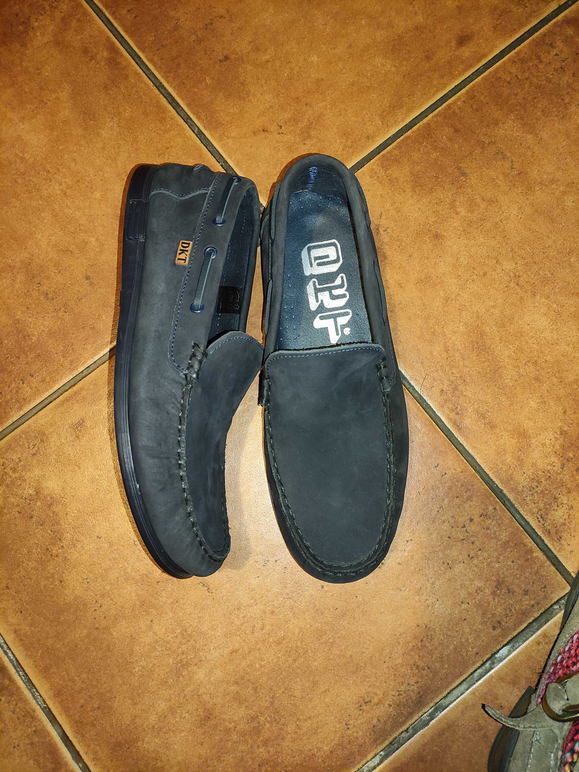 Sapatos para homem, novos!