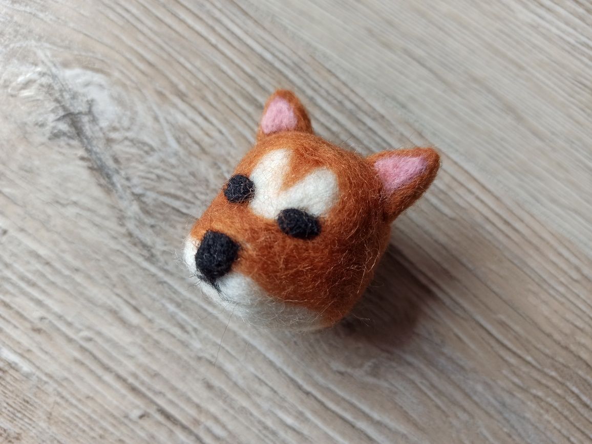 Bombka z filcu pies rękodzieło Shiba Inu Akita handmade Pieseł Doge