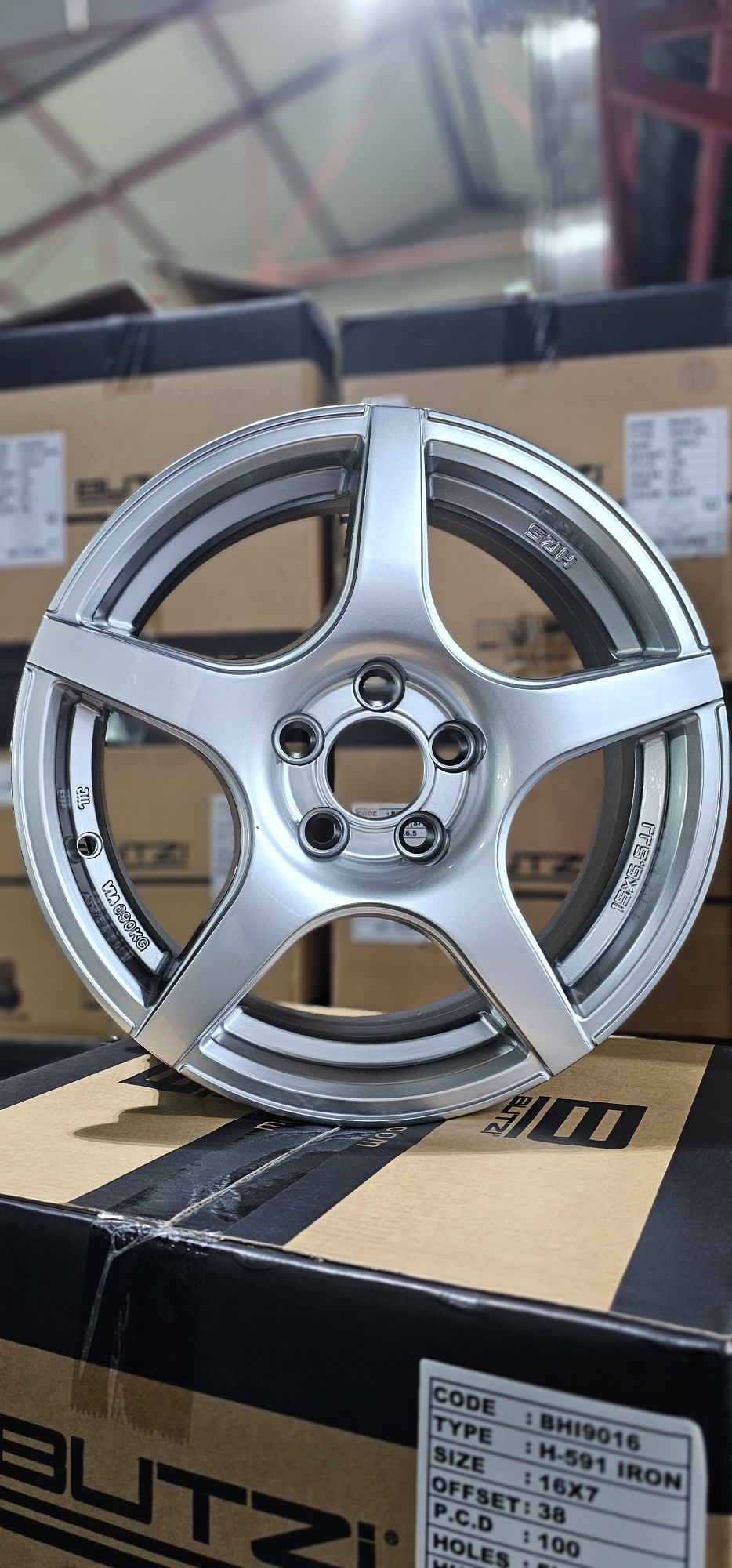 Vendo Jantes Novas Butzi 6.5R15 et38 5x100