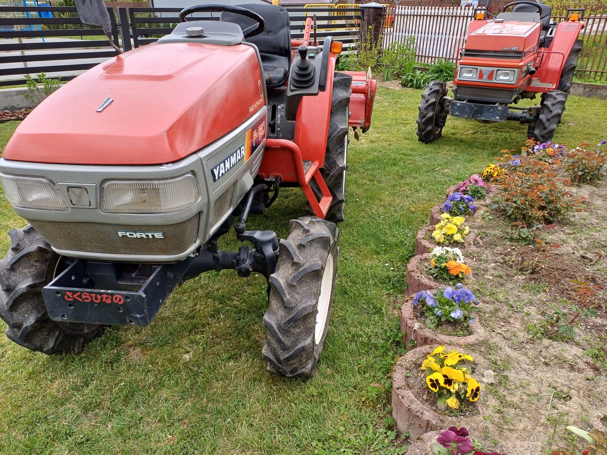 Minitraktor Yanmar F180 Kubota Iseki Hinomoto inne