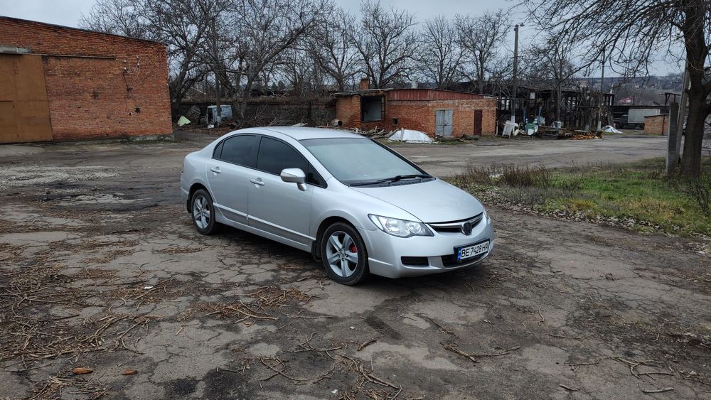 Продаю автомобіль