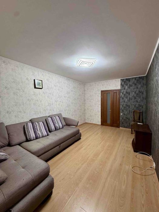 3 к квартира з євроремонтом, 5/9, Левада